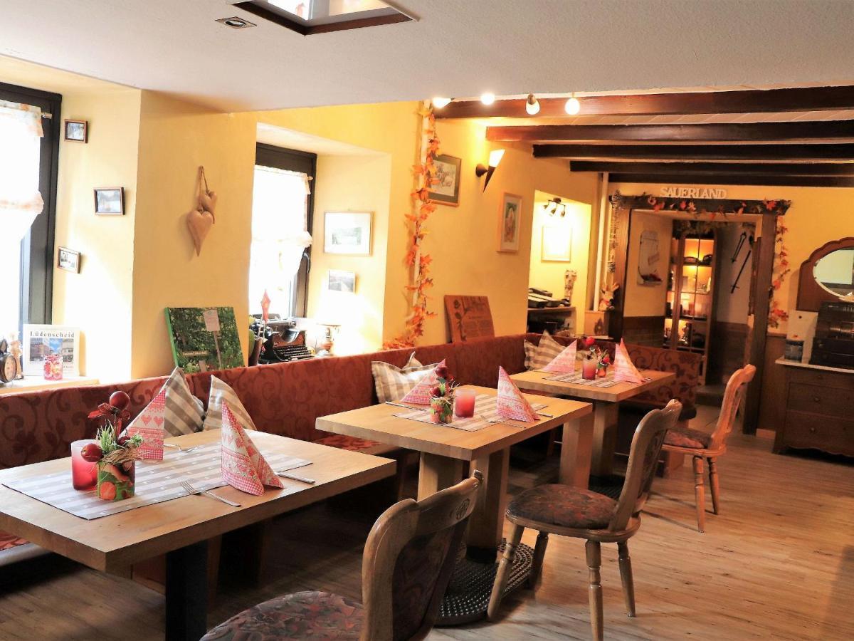 Cafe-Restaurant Vedder Hotel Herscheid Kültér fotó